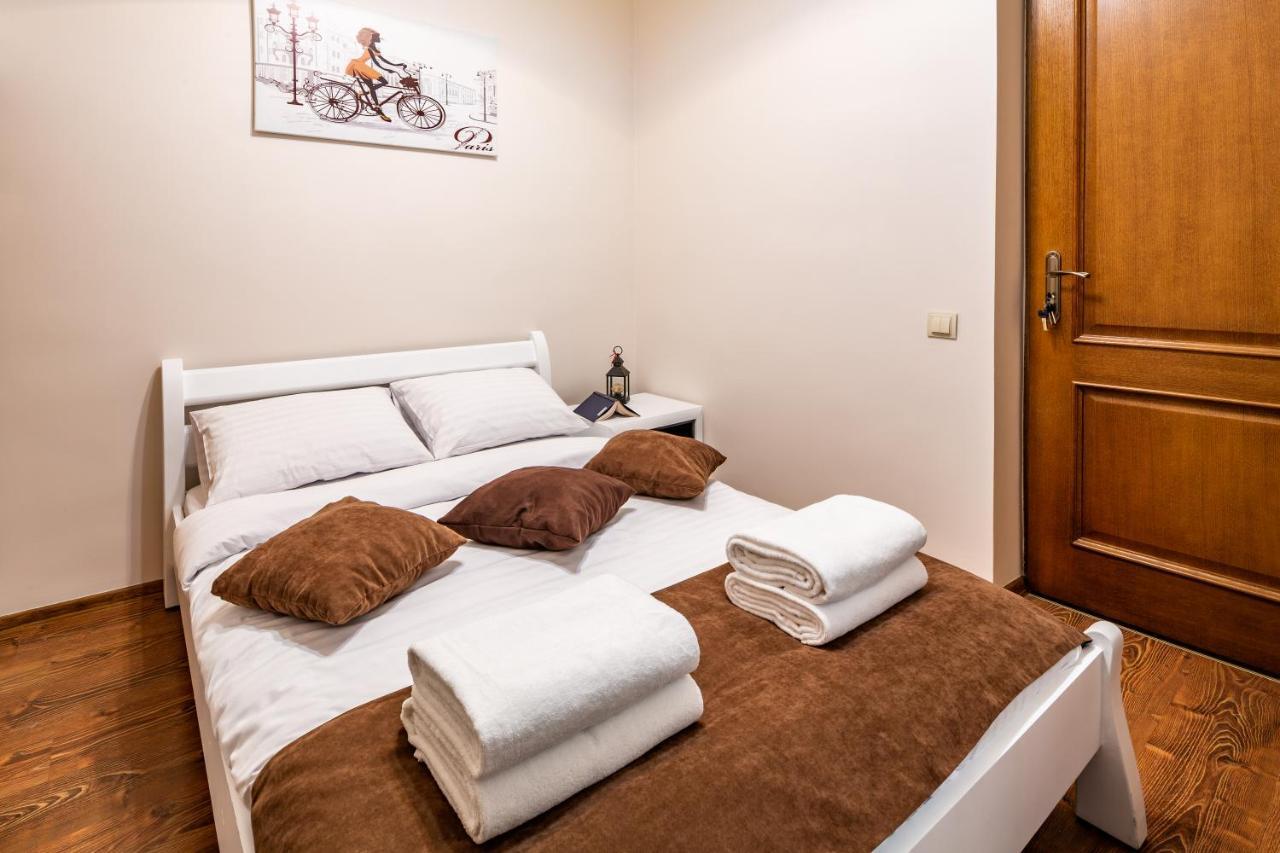 Appartamento Avangard On Sholom Aleikhema St 7 Apart Leopoli Esterno foto